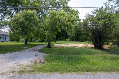 704 N Denison Street, Bells, TX 75414 - Photo 19