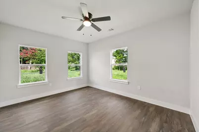 1206 E 11th, Corsicana, TX 75110 - Photo 17