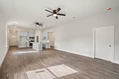 1206 E 11th, Corsicana, TX 75110 - Photo 5