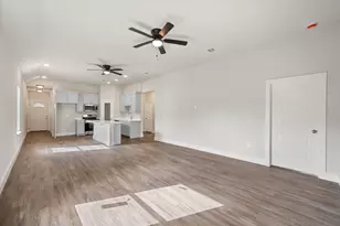 1206 E 11th, Corsicana, TX 75110 - Photo 5