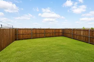 725 Cloverwood Dr, Princeton, TX 75407 - Photo 31