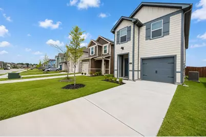 725 Cloverwood Drive, Princeton, TX 75407 - Photo 1