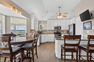 1803 Chisec Ct, Granbury, TX 76048 - Photo 17