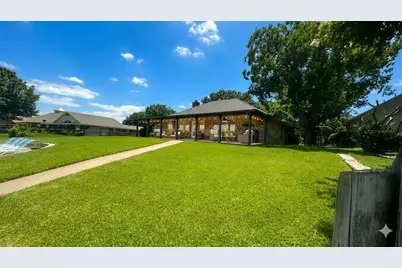 1803 Chisec Court, Granbury, TX 76048 - Photo 11