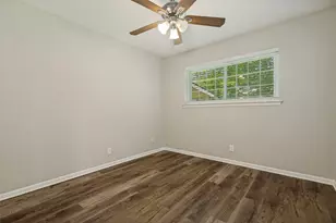 914 S Hyde Park Ave, Denison, TX 75020 - Photo 15