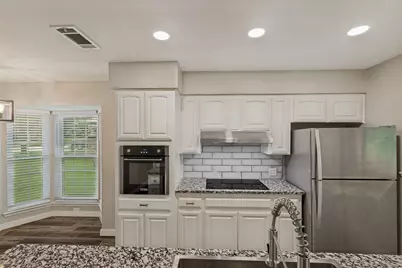 914 S Hyde Park Avenue, Denison, TX 75020 - Photo 7