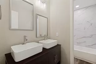 914 S Hyde Park Ave, Denison, TX 75020 - Photo 13