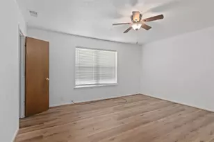 301 E 6th St, Krum, TX 76249 - Photo 17