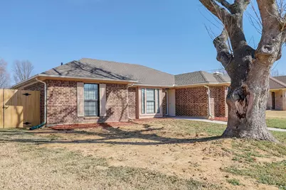 7701 Cornell Drive, Rowlett, TX 75088 - Photo 3