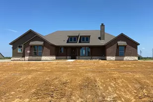 118 Sunny Side Rd, Valley View, TX 76272 - Photo 1