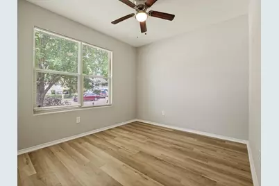 7832 Kansas Avenue, Dallas, TX 75241 - Photo 15