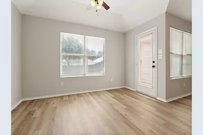 7832 Kansas Avenue, Dallas, TX 75241 - Photo 9
