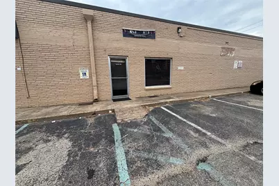 1015 Pennsylvania Avenue #9, Fort Worth, TX 76104 - Photo 1