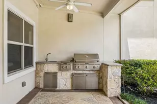 7635 Tanglecrest Dr, Dallas, TX 75254 - Photo 33