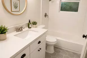 404 S Vick St, Decatur, TX 76234 - Photo 5