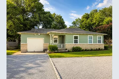 404 S Vick Street, Decatur, TX 76234 - Photo 1