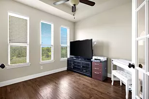 15400 Mount Evans Dr, Little Elm, TX 75068 - Photo 9