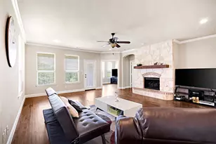 15400 Mount Evans Dr, Little Elm, TX 75068 - Photo 17