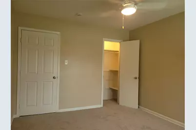 1004 W Wall Street W, Grapevine, TX 76051 - Photo 9