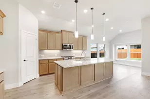 985 Imperial Eagle Rd, Alvarado, TX 76009 - Photo 9