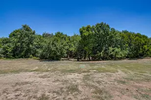 1040 Rays Way, Weatherford, TX 76085 - Photo 17