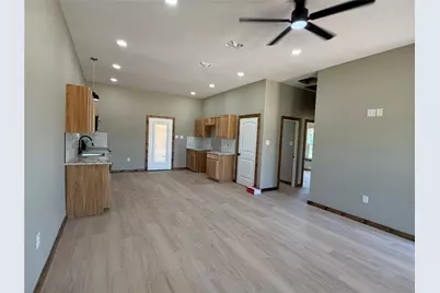 1040 Rays Way, Weatherford, TX 76085 - Photo 7