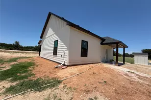 1040 Rays Way, Weatherford, TX 76085 - Photo 5