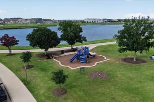 12766 Mercer Pkwy, Farmers Branch, TX 75234 - Photo 35