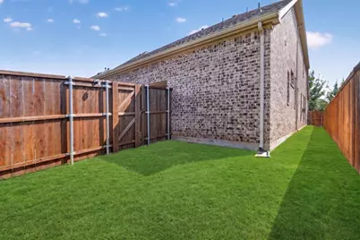 12766 Mercer Parkway, Farmers Branch, TX 75234 - Photo 29