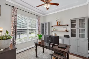 12766 Mercer Pkwy, Farmers Branch, TX 75234 - Photo 5