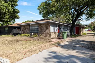 107 Ray St, Arlington, TX 76010 - Photo 1
