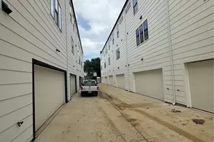 4635 Sylvester St, Dallas, TX 75219 - Photo 3