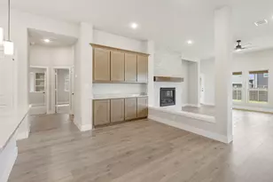 1048 Snowy Owl Dr, Alvarado, TX 76009 - Photo 13