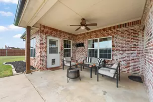 2211 Nottaway Dr, Cleburne, TX 76033 - Photo 35
