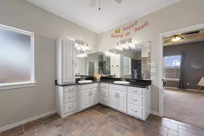 2211 Nottaway Drive, Cleburne, TX 76033 - Photo 29
