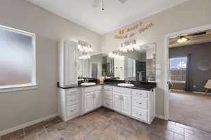 2211 Nottaway Dr, Cleburne, TX 76033 - Photo 29