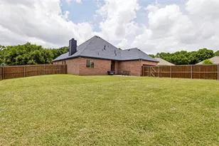 803 Mill Creek Rd, Lancaster, TX 75146 - Photo 23