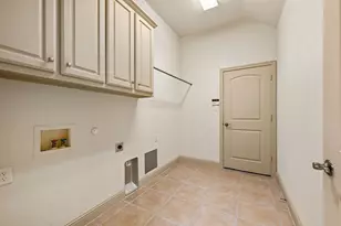 5801 Arbor Rd, North Richland Hills, TX 76180 - Photo 17