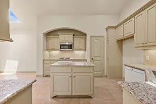 5801 Arbor Rd, North Richland Hills, TX 76180 - Photo 11