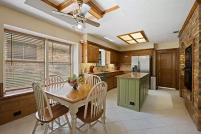 2311 Heatherwoods Way, Carrollton, TX 75007 - Photo 9