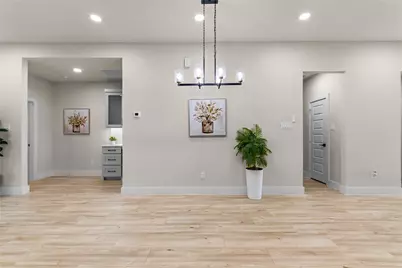 3811 Harlingen Street, Dallas, TX 75212 - Photo 15