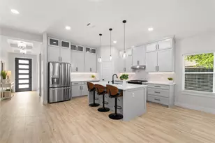 3811 Harlingen St, Dallas, TX 75212 - Photo 9