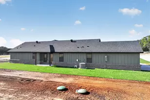 1097 Colt Rd, Springtown, TX 76082 - Photo 37