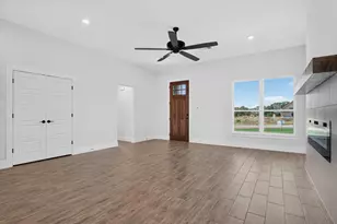 1097 Colt Rd, Springtown, TX 76082 - Photo 7
