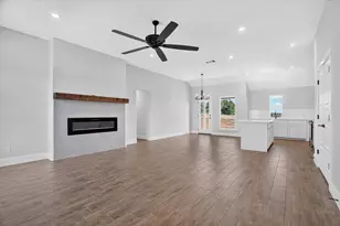 1097 Colt Rd, Springtown, TX 76082 - Photo 9