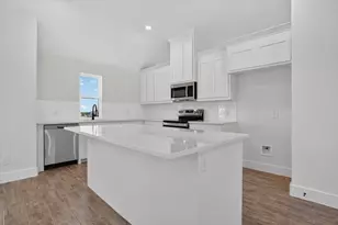 1097 Colt Rd, Springtown, TX 76082 - Photo 19