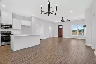 1097 Colt Road, Springtown, TX 76082 - Photo 11