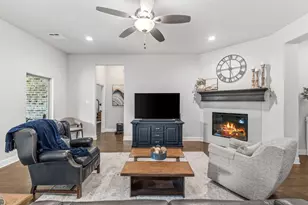 3828 Pine Valley Ln, Arlington, TX 76001 - Photo 15