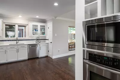 3867 Beutel Court, Dallas, TX 75229 - Photo 9