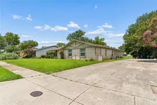 5517 Castleview Ln, Garland, TX 75044 - Photo 1